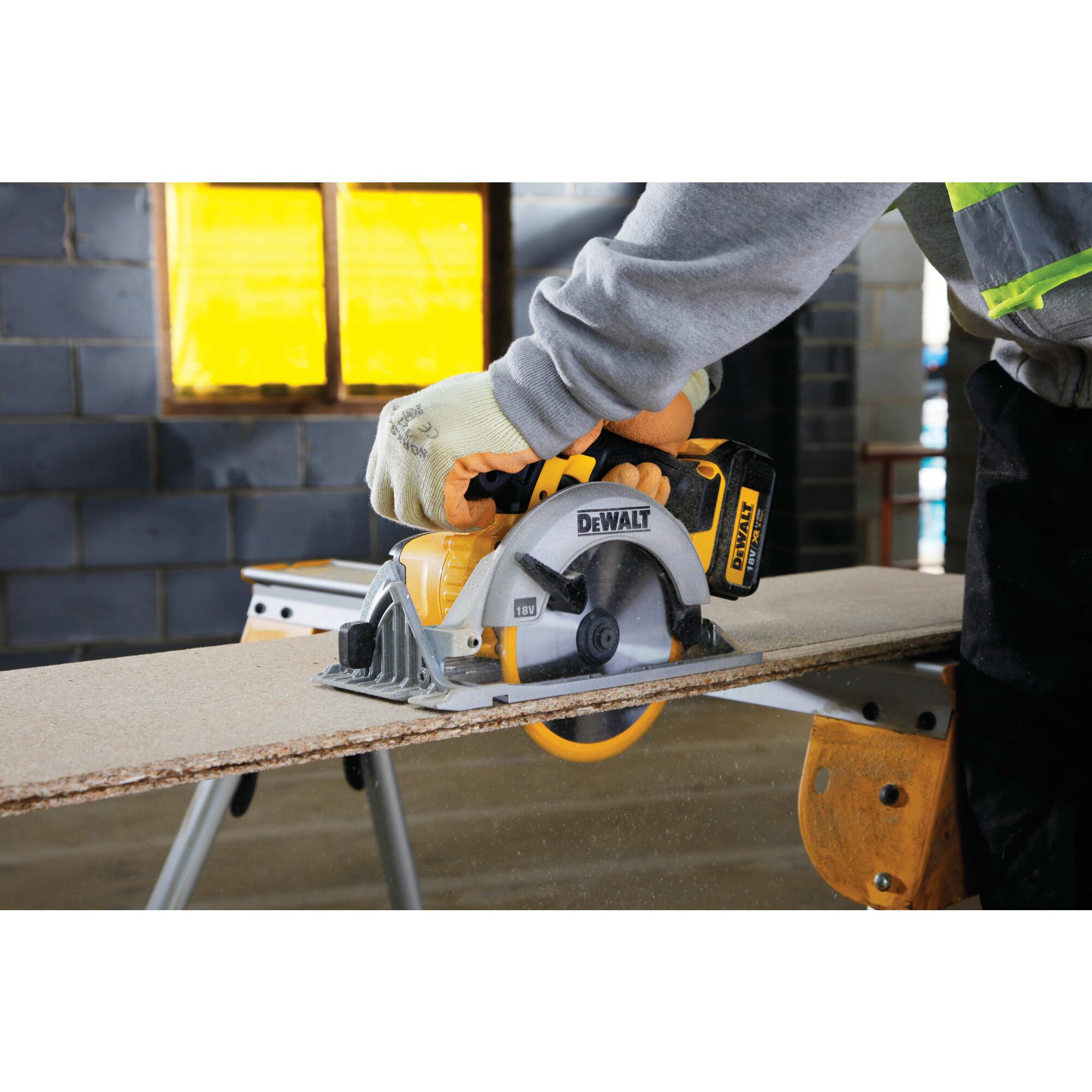 Fierastrau circular DeWalt DCS391N, 18V, 5150RPM, fara acumulato inclus