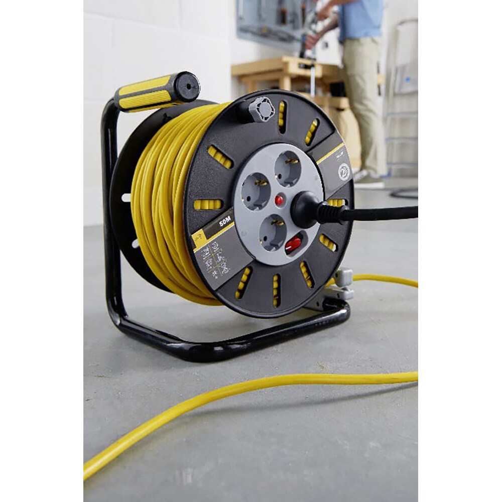 Prelungitor DIALL H05VV-F, 4 prize Schuko, 25 m, 1.5 mm, cu tambur, negru