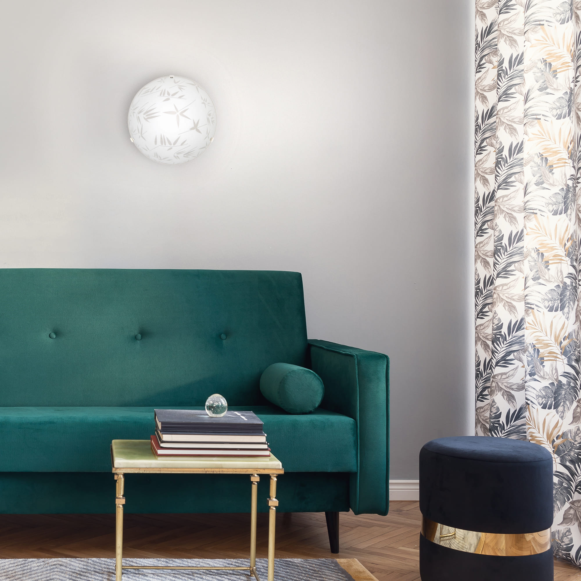 Plafoniera, 1 x E27, alb, metal si sticla, 25 cm    Klausen Petal