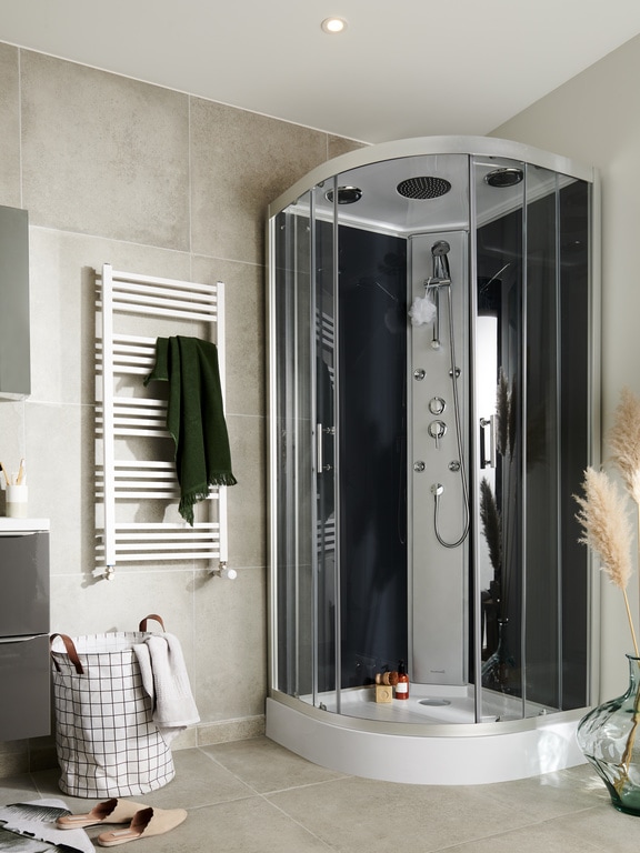 Cabina dus cu hidromasaj GoodHome Onega, semirotunda, 90 x 90 x 215 cm, sticla securizata 5mm, profil argintiu