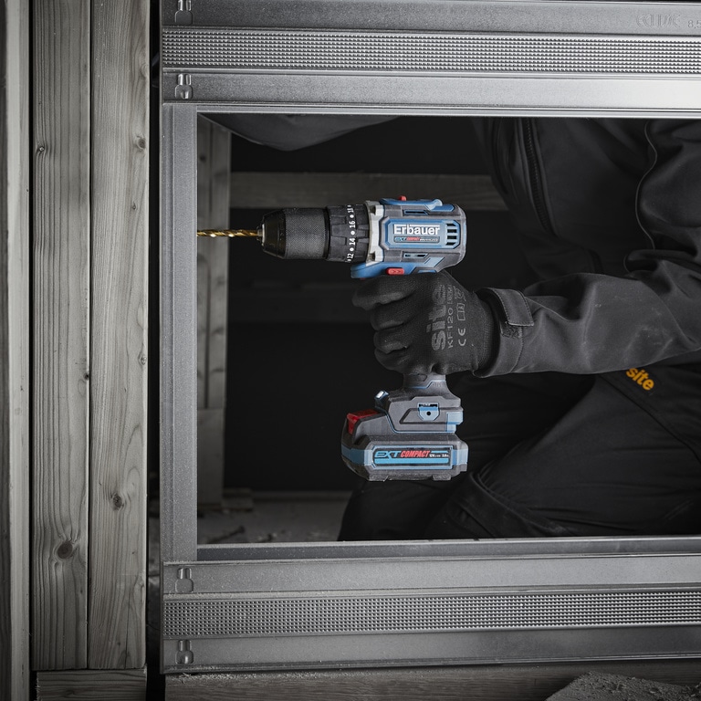 Masina de gaurit si insurubat Erbauer ECD12-Li-2, 12V, 40Nm, fara acumulator