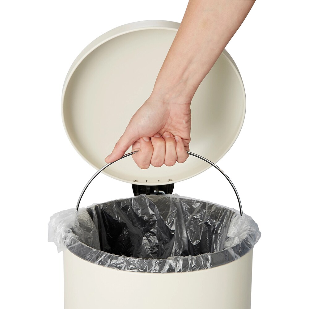 Cos de gunoi Gerra COOKE & LEWIS, 30l, cu pedala, otel inoxidabil, crem