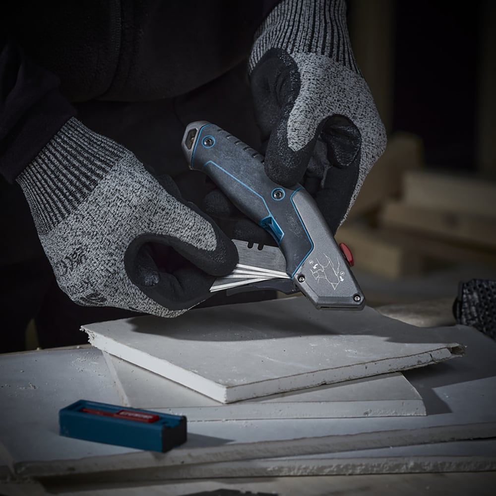 Cutter lama retractabila ERBAUER, 17cm