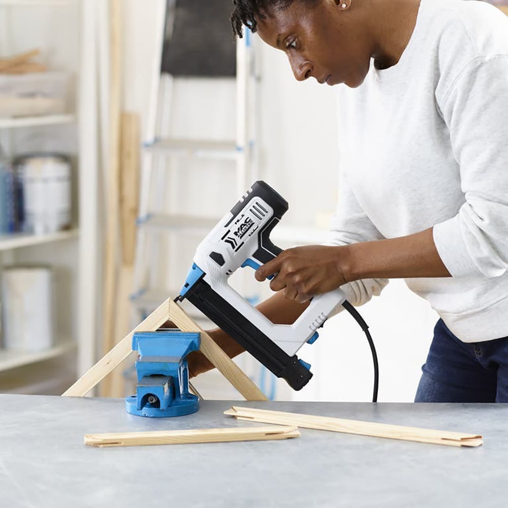 Capsator electric MAC ALLISTER, 2100 W, 15-30 mm, alb