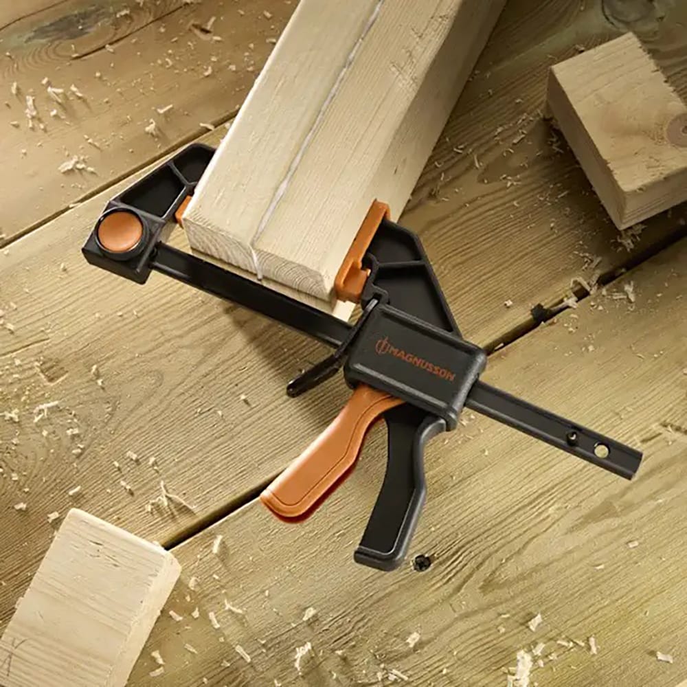 Menghina automata MAGNUSSON, 150 mm, 6-70 kg, negru