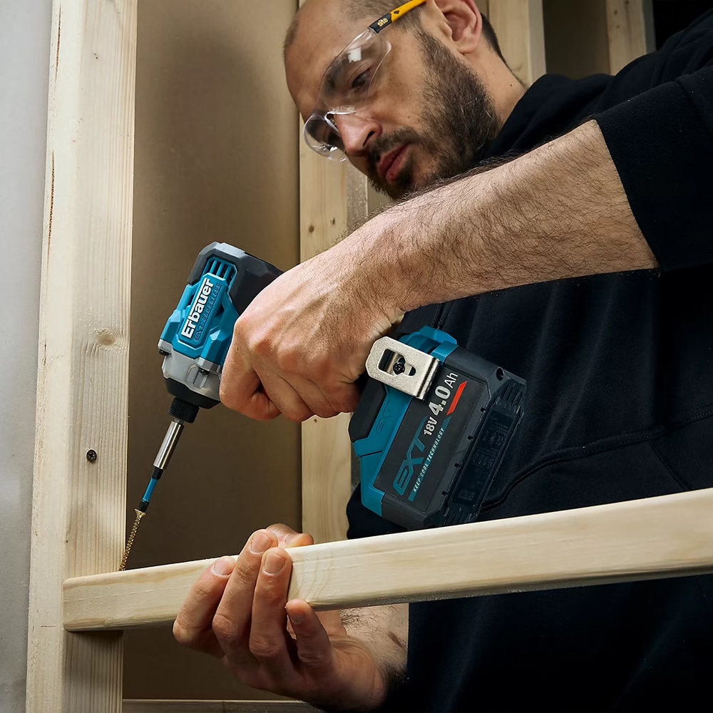 Masina de insurubat cu impact Erbauer ERI1093IPD, 220Nm, 18V