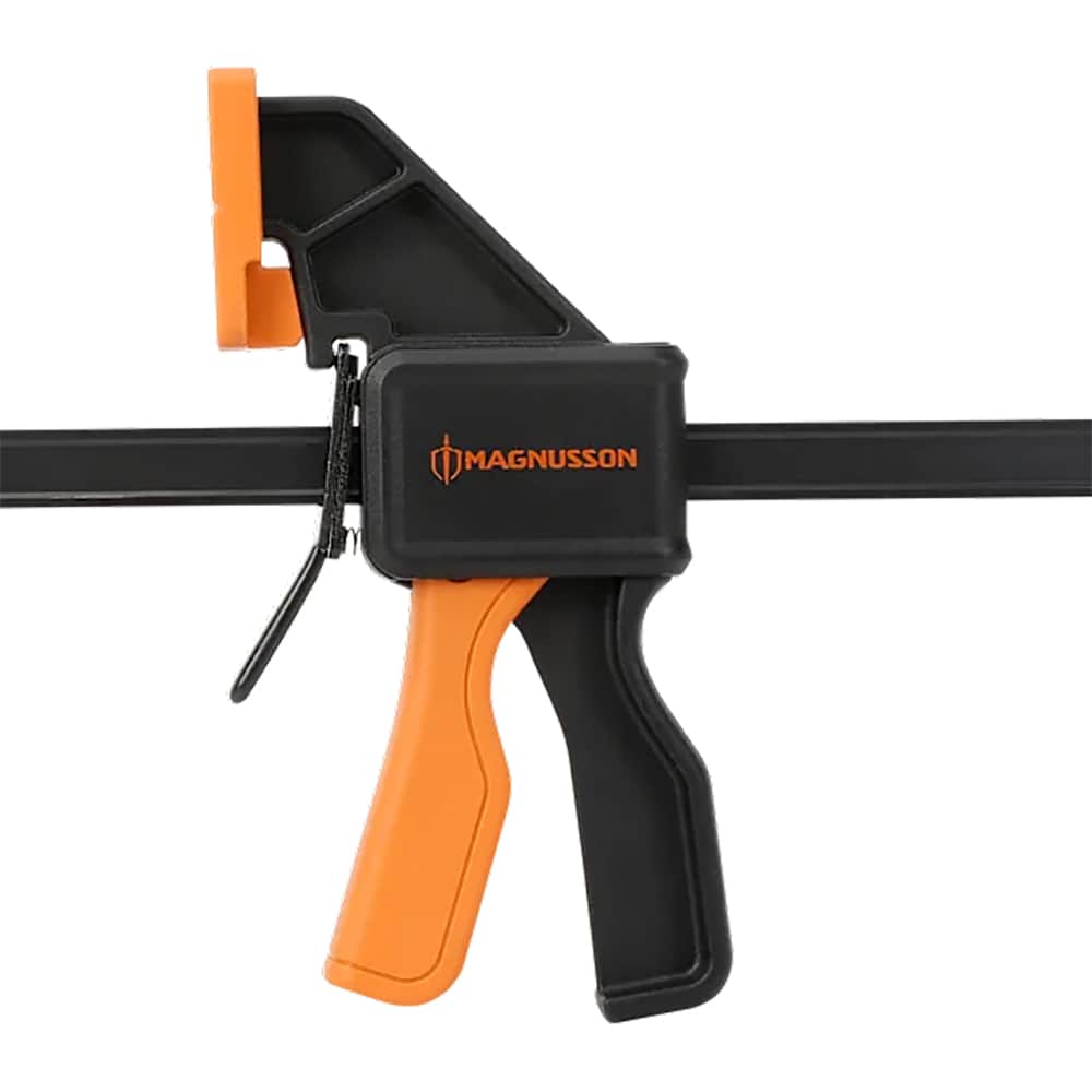 Menghina automata MAGNUSSON, 600 mm, 24-136 kg, negru