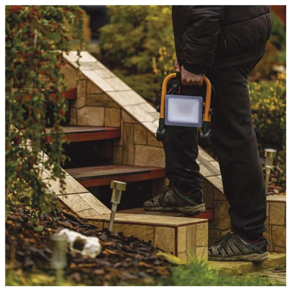 Proiector LED EMOS Ilio, 31W, 2800lm, portocaliu