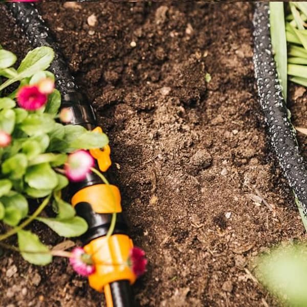 Furtun poros de gradina FISKARS 1025935, 15m