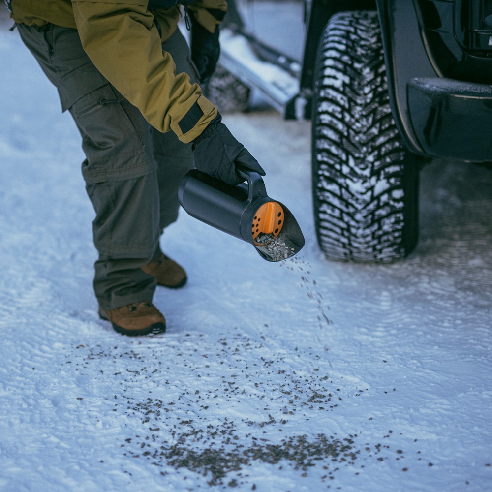 Dispozitiv de imprastiere FISKARS Solid, plastic, negru