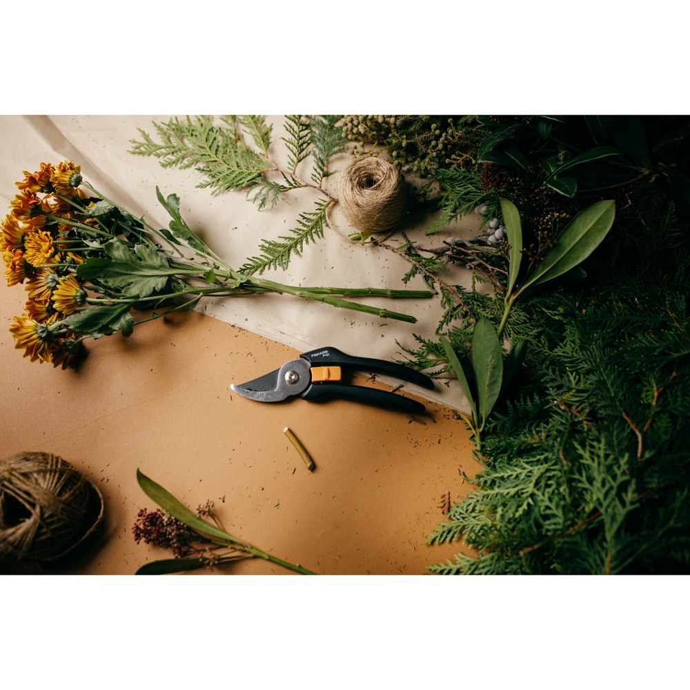 Foarfeca pas cu pas FISKARS P121 Solid, otel, negru