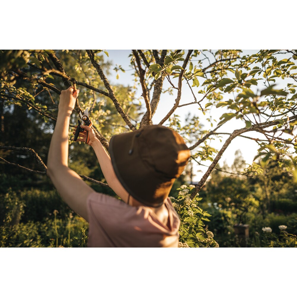 Foarfeca pas cu pas FISKARS P721 Plus PowerLever, otel, negru