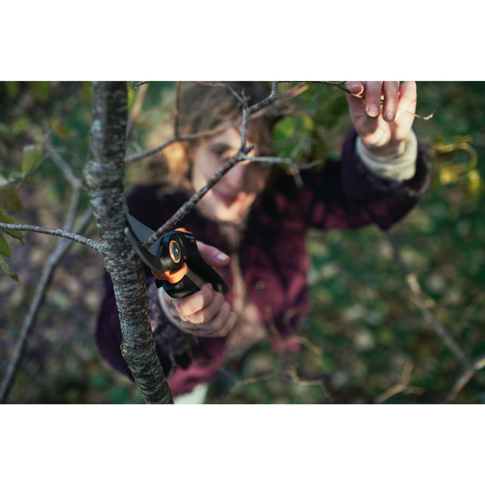 Foarfeca pas cu pas FISKARS PowerGear P961, L, otel, negru