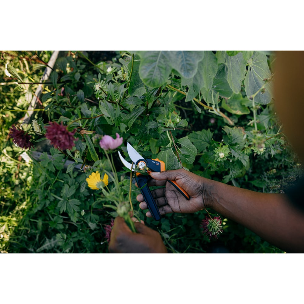 Foarfeca pas cu pas FISKARS PowerGear P961, L, otel, negru