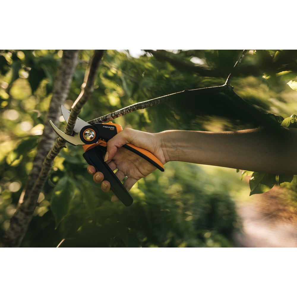 Foarfeca pas cu pas FISKARS PowerGear P961, L, otel, negru