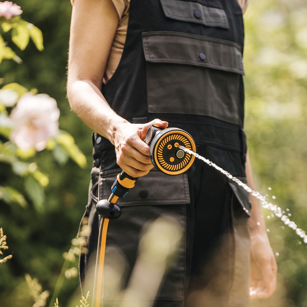 Pistol pentru stropit FISKARS 1065485, 5 jeturi, negru