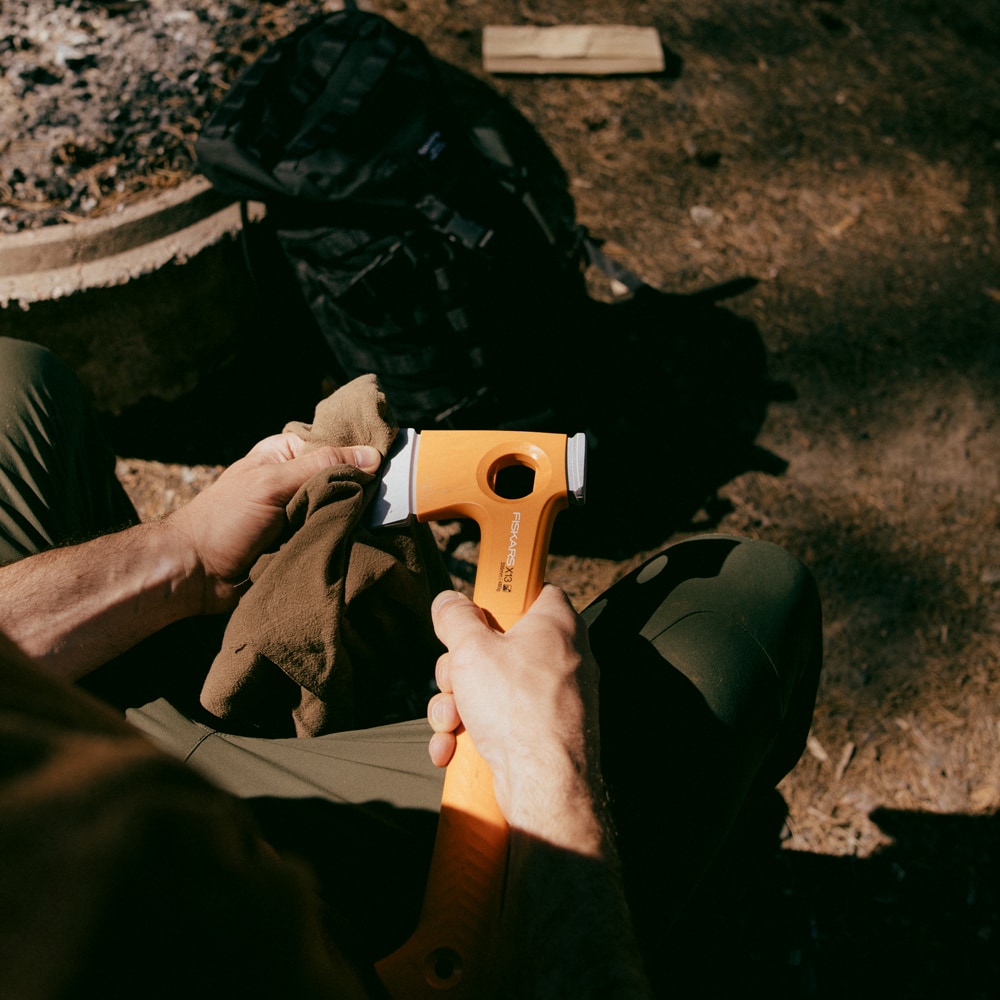 Topor camping FISKARS X13, 33cm, 480g