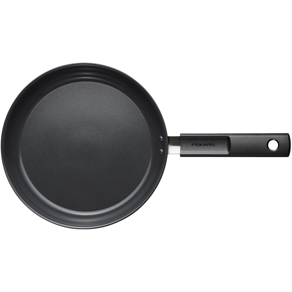 Tigaie FISKARS Hard Face 1075458, 24cm, aluminiu, invelis antiaderent, negru