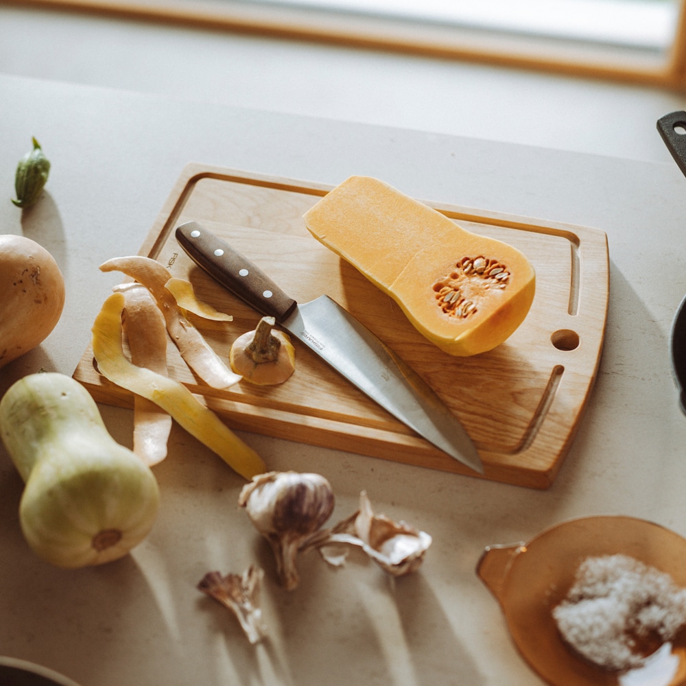 Cutitul bucatarului FISKARS Folken 1075696, 20cm, otel, maro