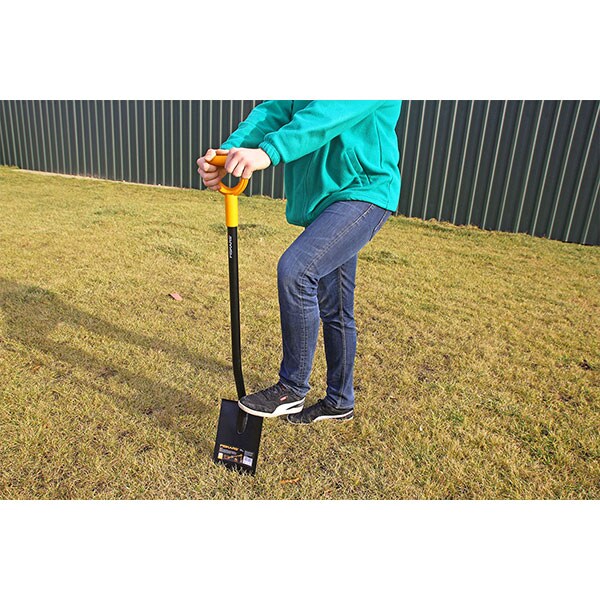 Cazma rotunda Fiskars Solid 131403, 117cm, otel