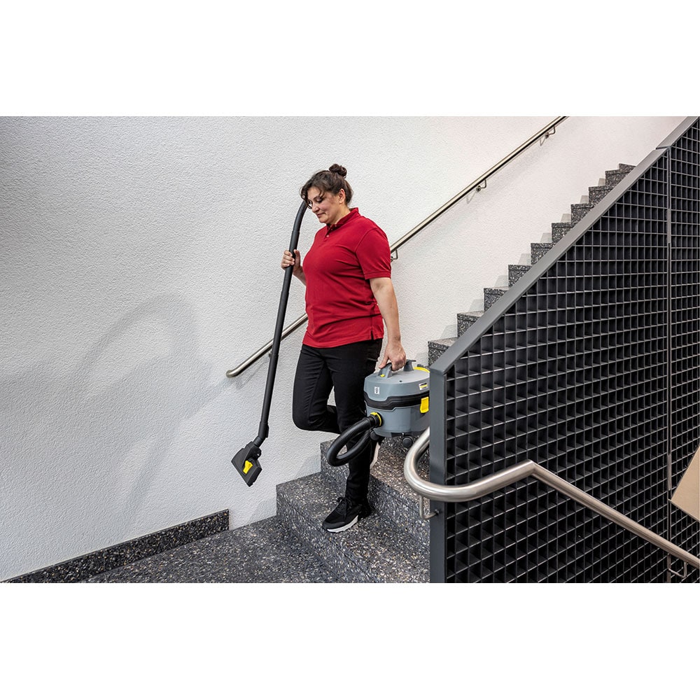 Aspirator cu sac KARCHER T 7/1 Classic 1.527-224.0, 7l, 850W, 62dB, gri antracit-negru
