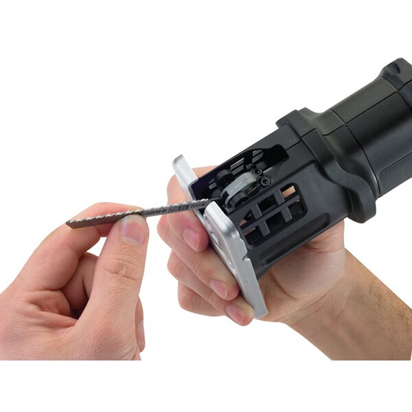 Cap de fierastrau pendular BLACK & DECKER MTJS1, negru