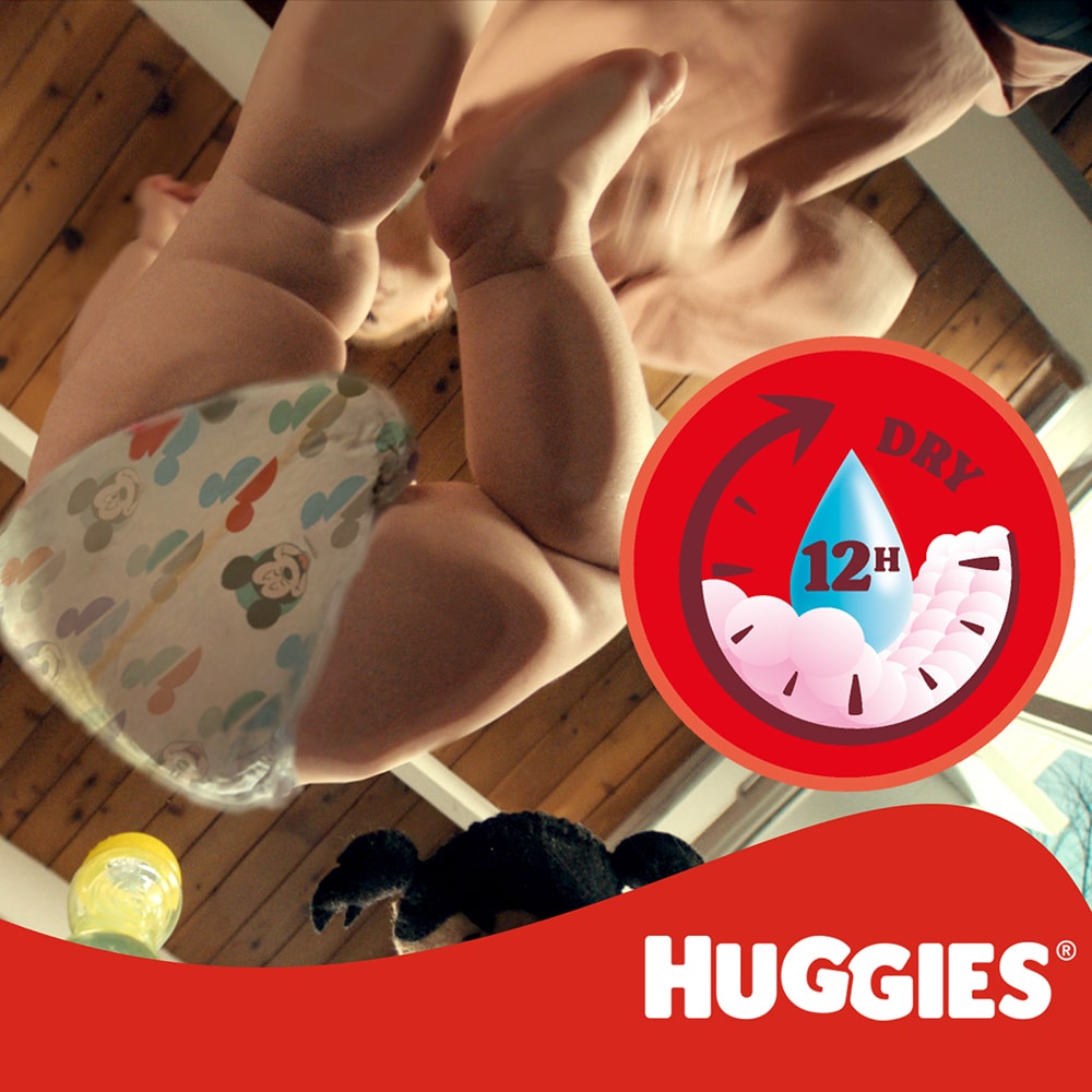 Scutece chilotel HUGGIES Little Movers nr 4, Fata, 9-14 kg, 72 buc