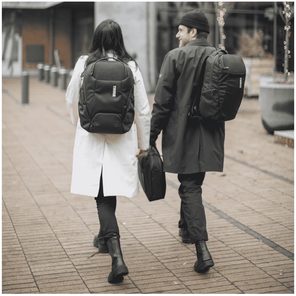 Geanta laptop THULE Accent, 16", negru