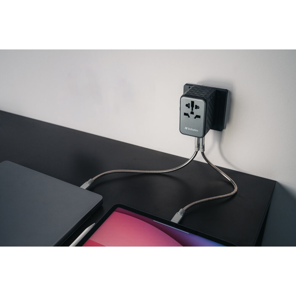 Incarcator universal laptop VERBATIM 32121, 100W