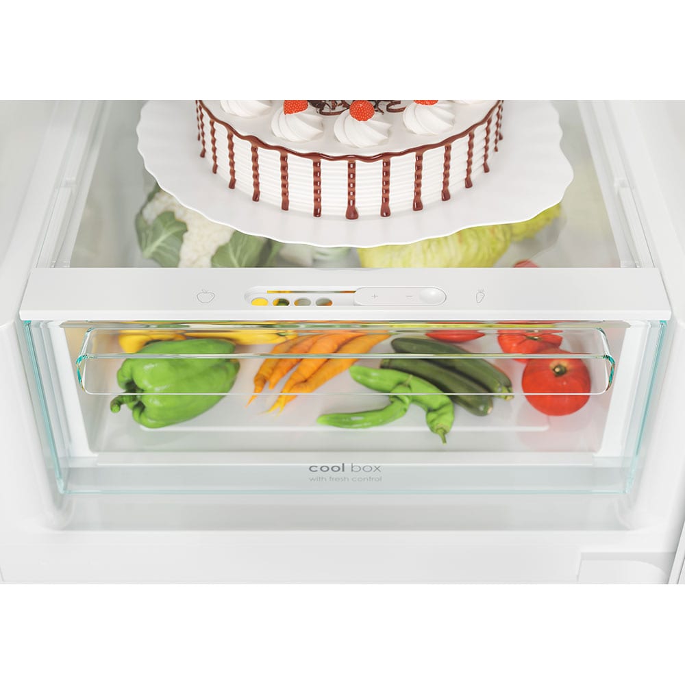 Combina frigorifica CANDY CCE4T618EW, Total No Frost, 341 l, H 185 cm, Clasa E, Wi-Fi, alb