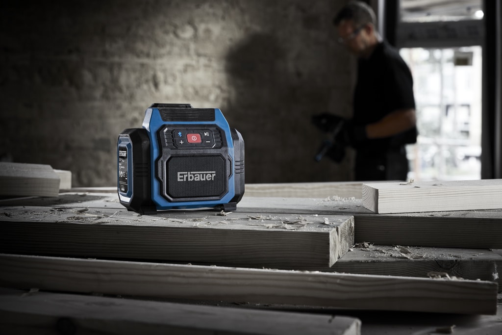 Radio portabil Erbauer ESP18-Li, 18V, Bluetooth, IP20