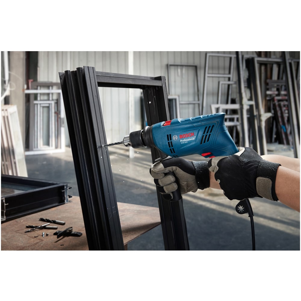 Masina de gaurit cu percutie Bosch Professioanal GBB600, 600W, 3000RPM, mandrina rapida 13mm