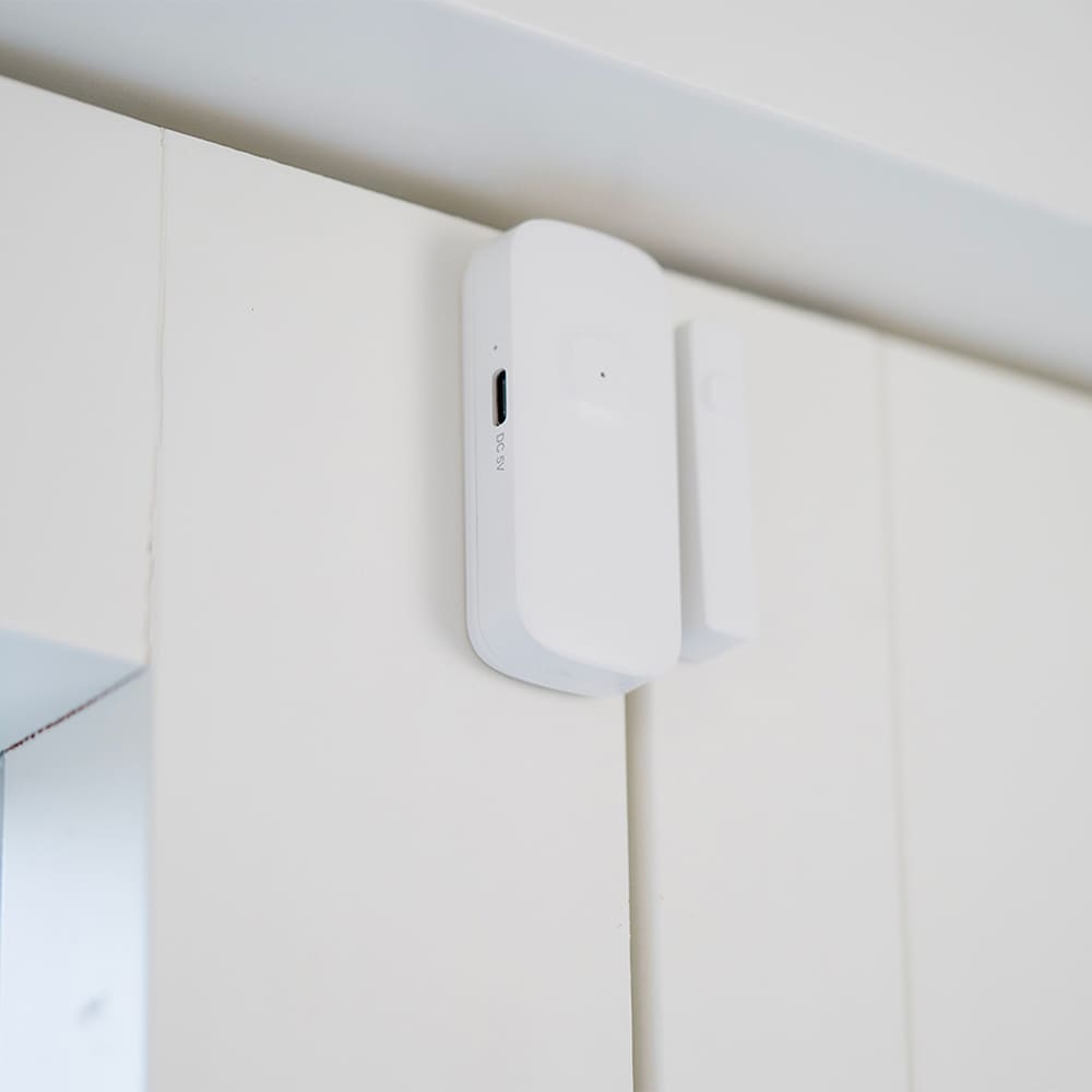 Senzor pentru usa/fereastra OSRAM Smart+, Wi-Fi, IP20, alb