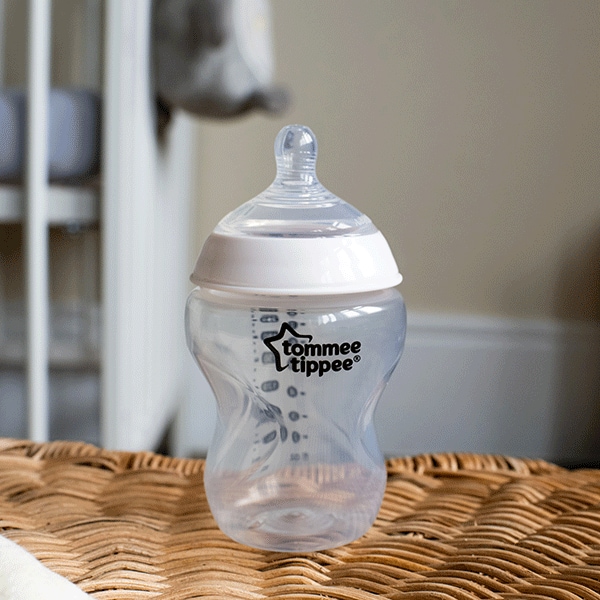 Set biberoane TOMMEE TIPPEE: 2 biberoane 260ml, flux lent, 0 luni+, alb-transparent 