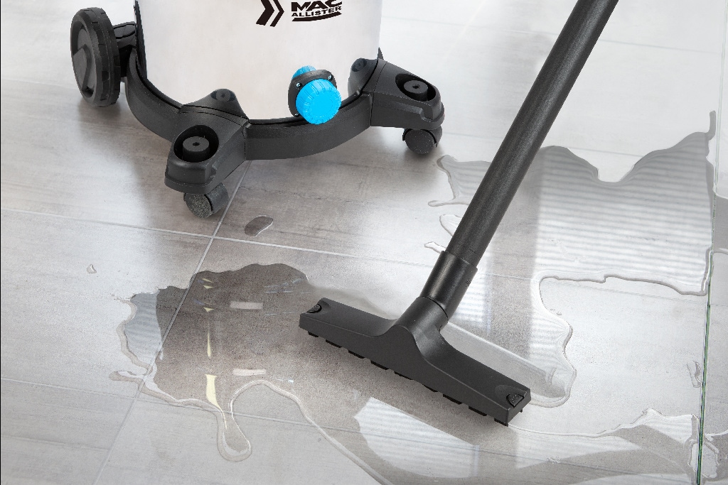 Aspirator umed-uscat Mac Allister, 30 L, 1400 W, otel inoxidabil, cu functie de suflare