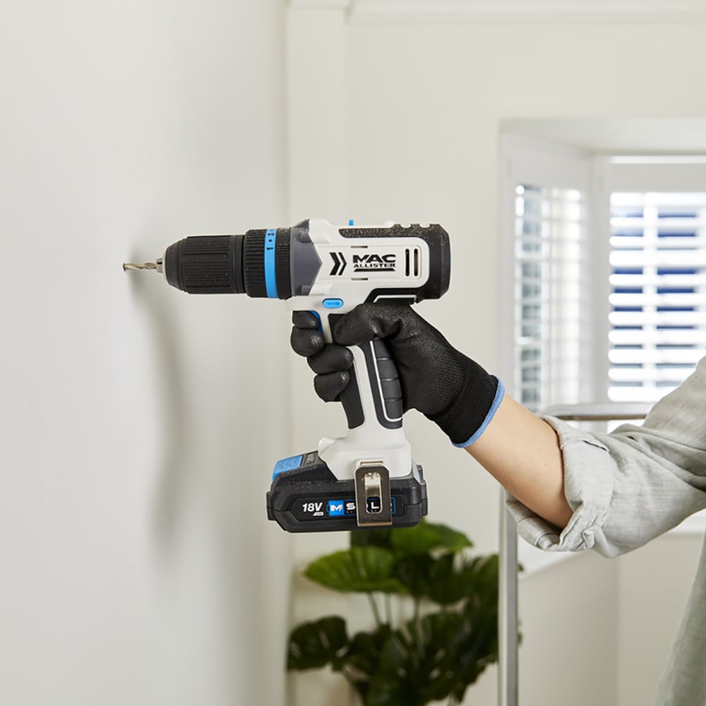 Masina de gaurit si insurubat cu percutie (Bormasina) Mac Allister MCD18-Li-2, 18V, 2Ah, 1600RPM, 35NM