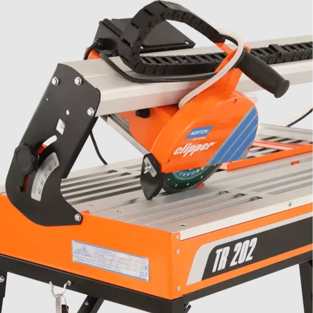 Masina de taiat gresie-faianta Norton Clipper TR202, 900W, 2950RPM, Diametru lama 200mm