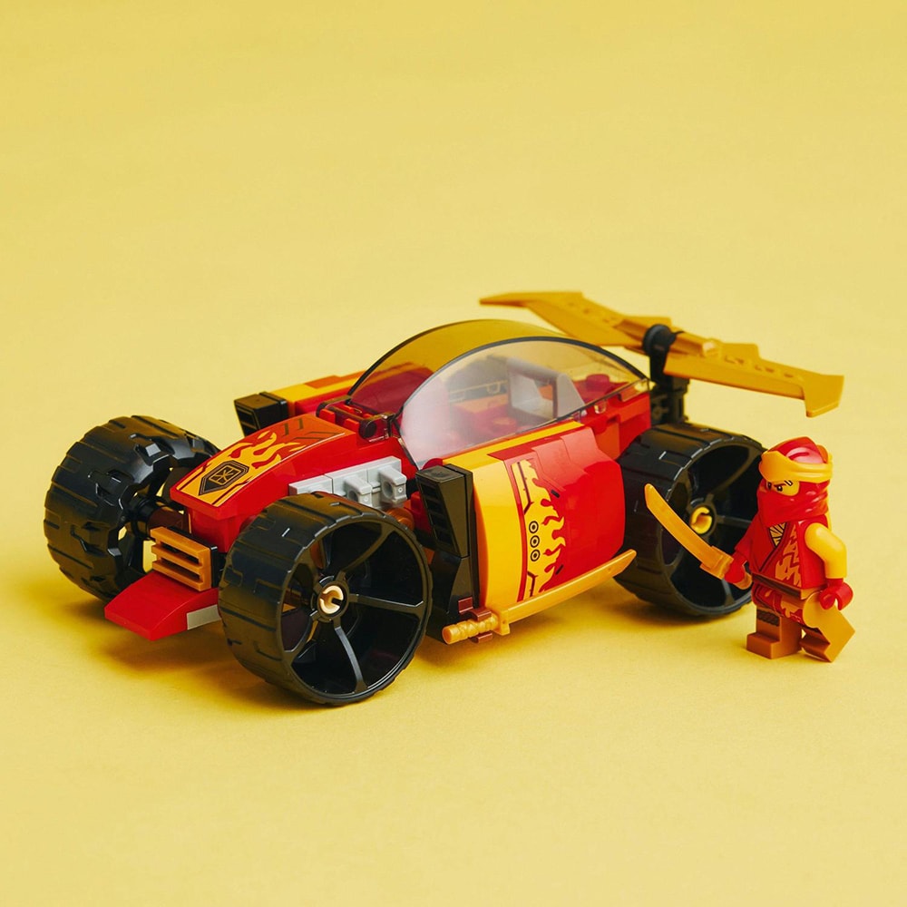 LEGO Ninjago: Masina de curse EVO ninja a lui Kai 71780, 6 ani+, 94 piese