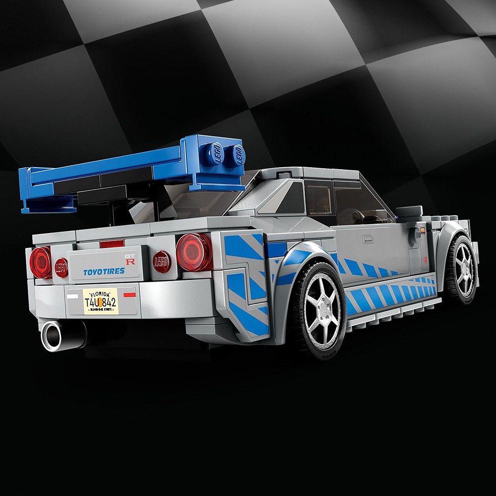 LEGO Speed Champions: 2 Fast 2 Furious Nissan Skyline 76917, 9 ani+, 319 piese