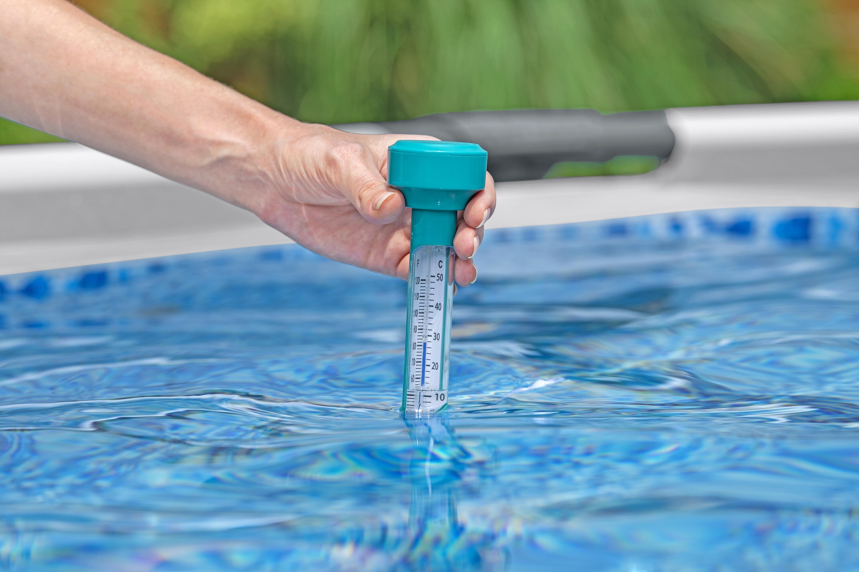 Termometru plutitor pentru piscina BESTWAY, 5x11x25 cm, turcoaz