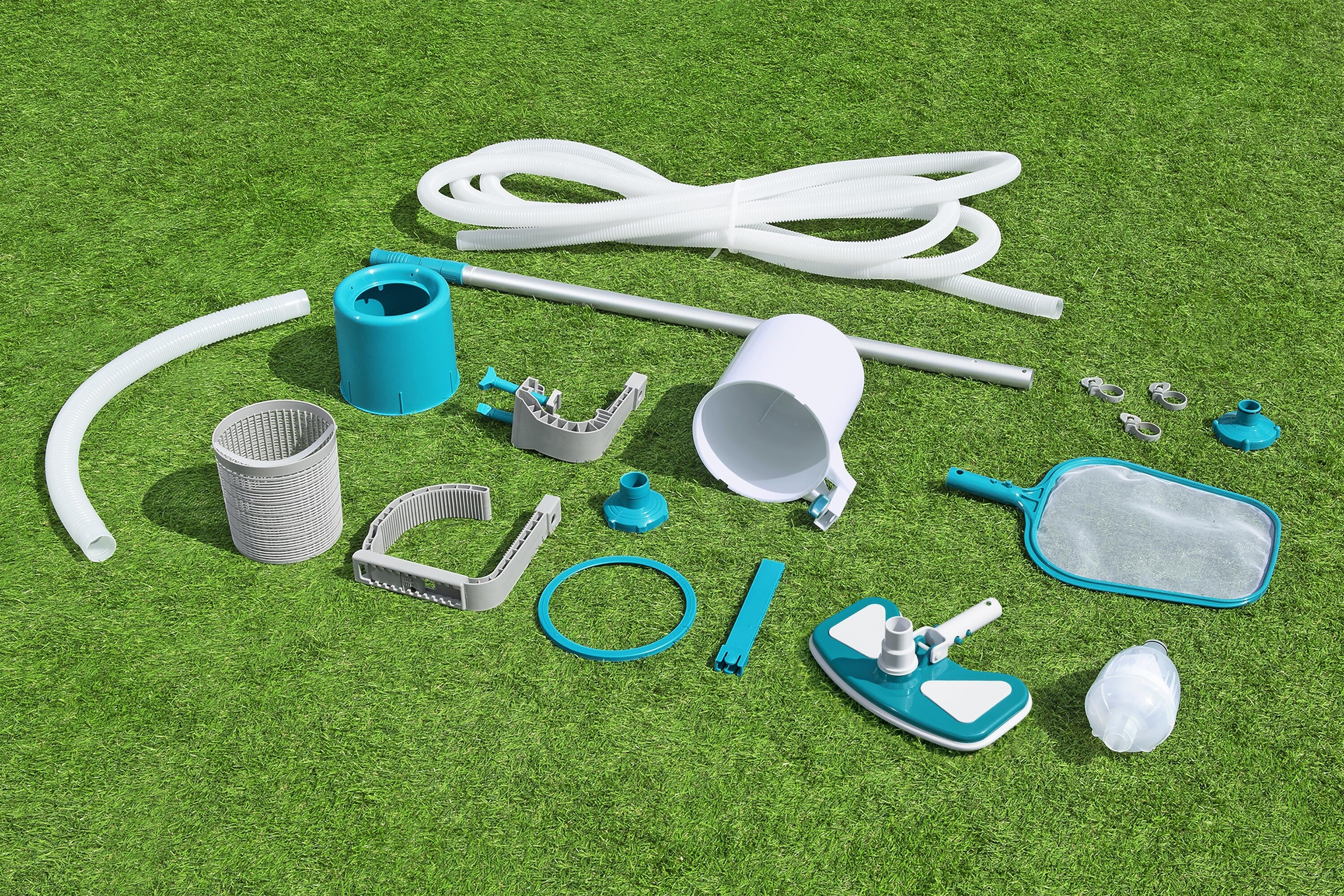 Set de curatare pentru piscine supraterane BESTWAY, pana la  610 cm