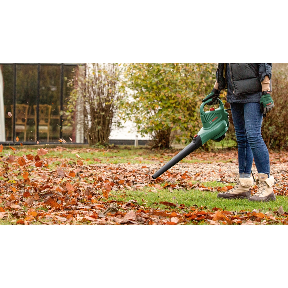 Suflanta BOSCH Universal Garden Tidy 2300, 576 m/h, 2300W, sac 45l, verde