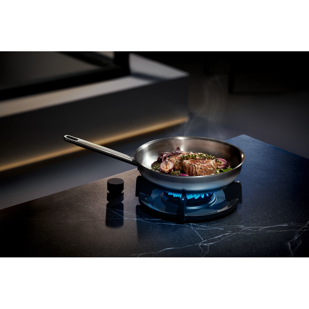 Tigaie WMF Ultimate 795646030, 24cm, inox, argintiu