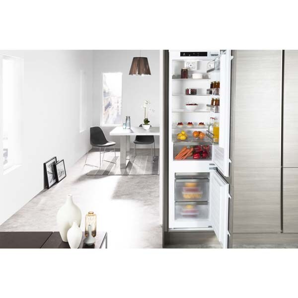 Combina frigorifica incorporabila WHIRLPOOL ART 9810/A+, LessFrost, 306 l, H 193.5 cm, Clasa F, 6th Sense