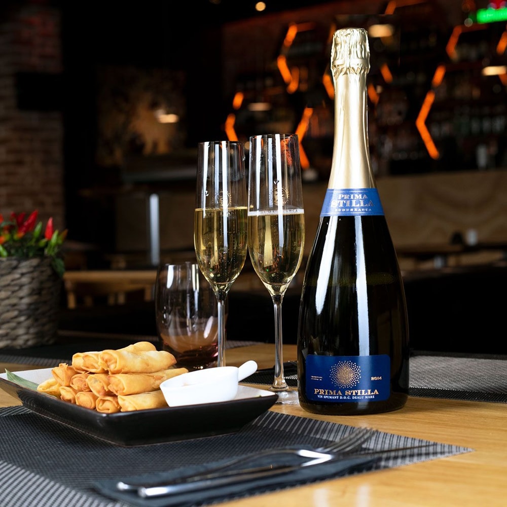 Vin spumant alb Stilla, 0.75L