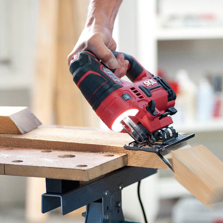 Fierastrau pendular SKIL 4511 AA, 600W, 3200SPM, Lungime cursa 23 mm