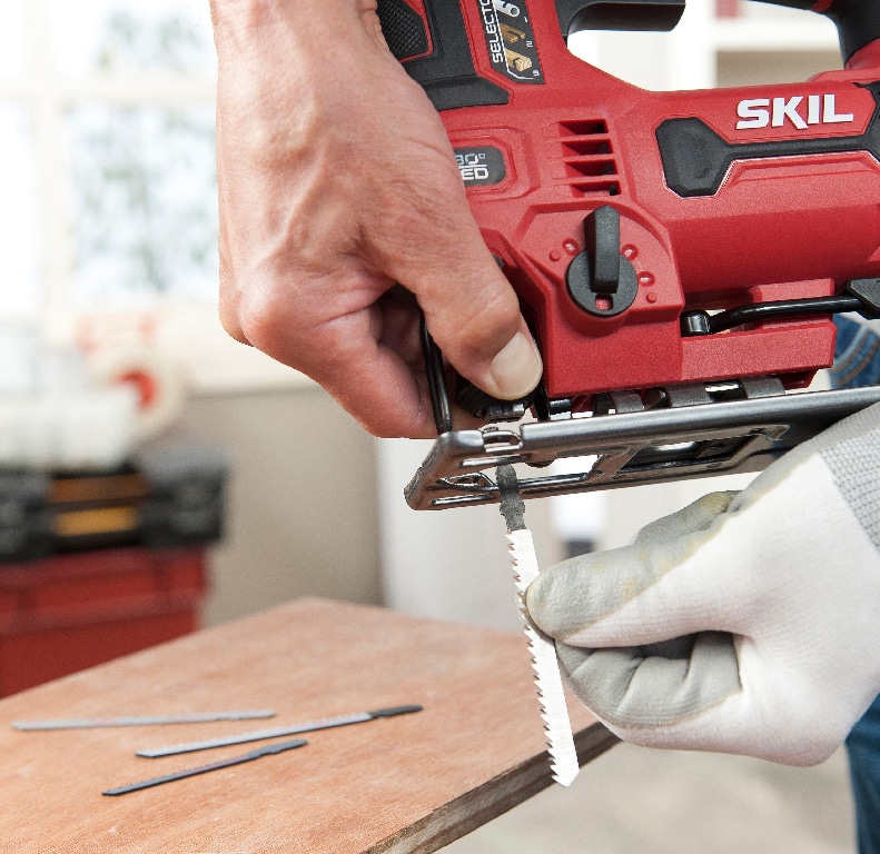 Fierastrau pendular SKIL 4511 AA, 600W, 3200SPM, Lungime cursa 23 mm