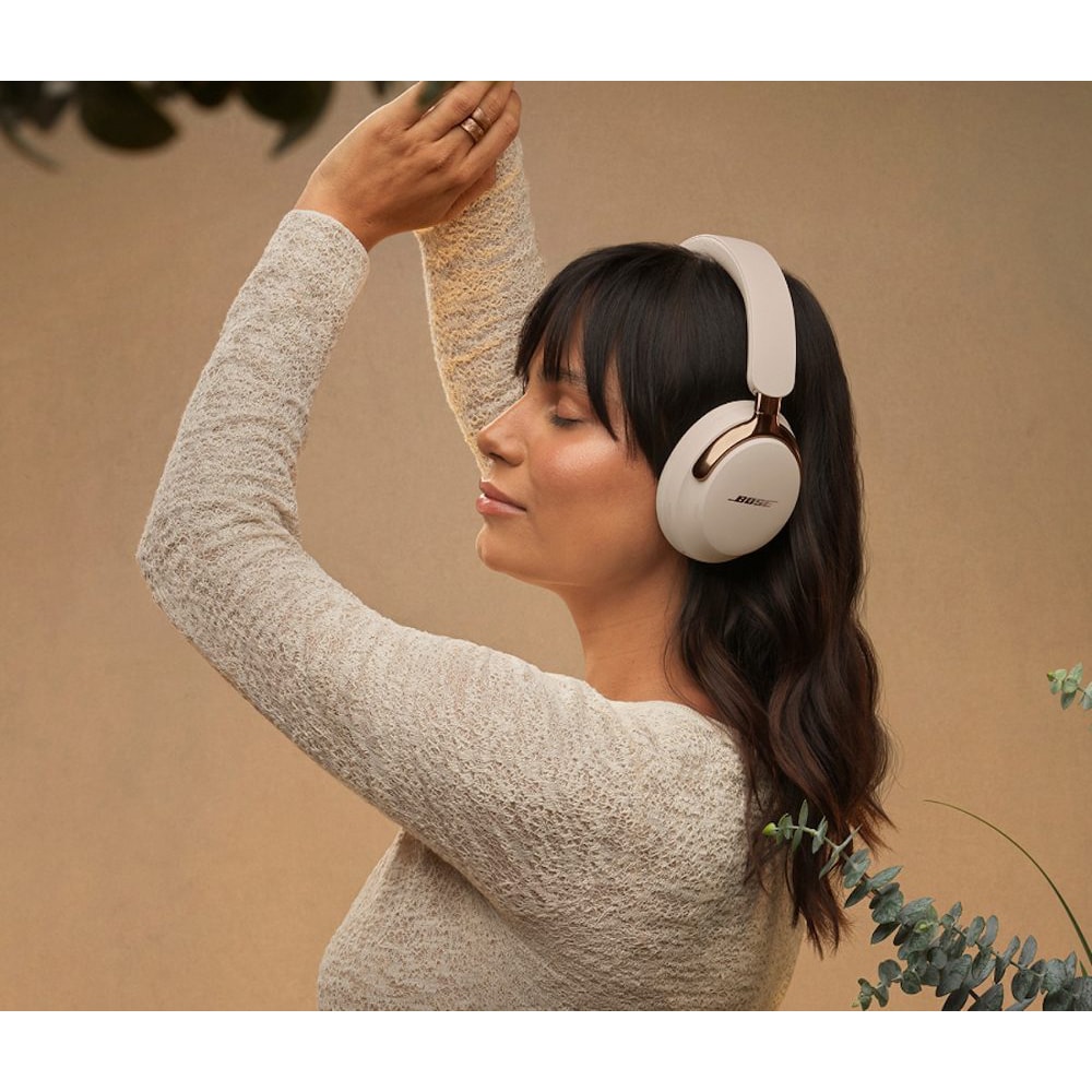 Casti BOSE QuietComfort Ultra Headphones 2nd Gen, Bluetooth, Over-Ear, Microfon, Noise Cancelling, Driftwood Sand