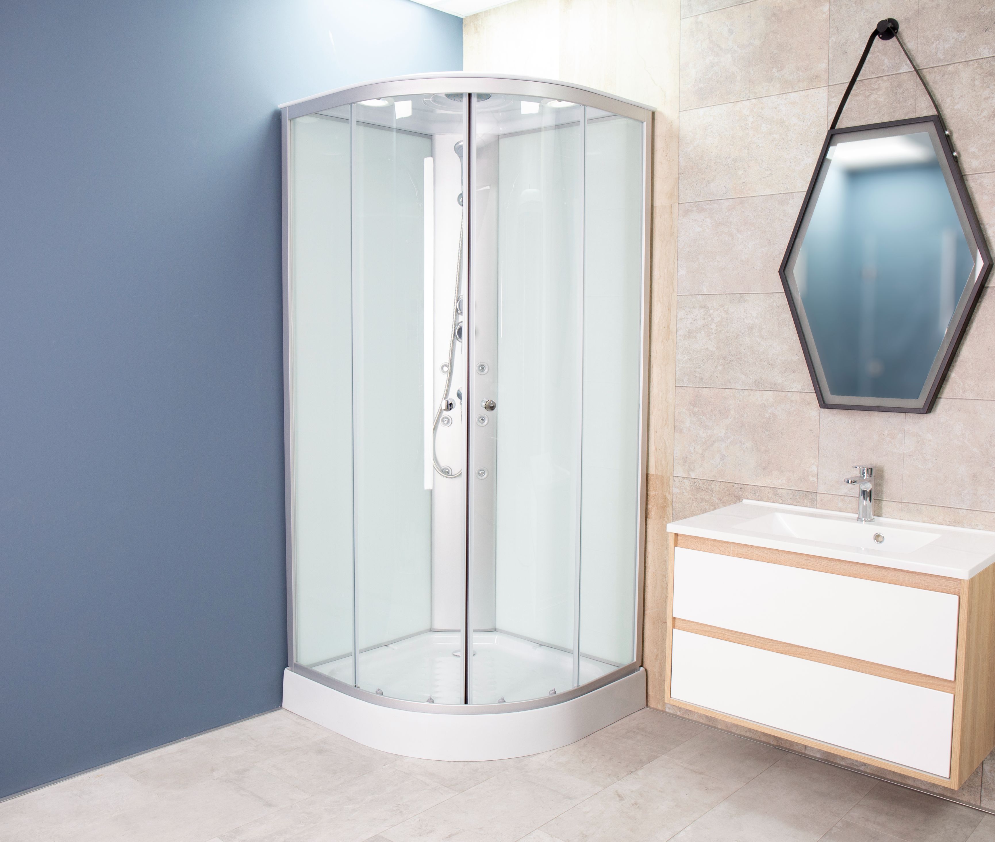 Cabina de dus cu hidromasaj SANOTECHNIK TM01, semirotunda, 88 x 88 x 215 cm, sticla securizata 4 mm, profil alb