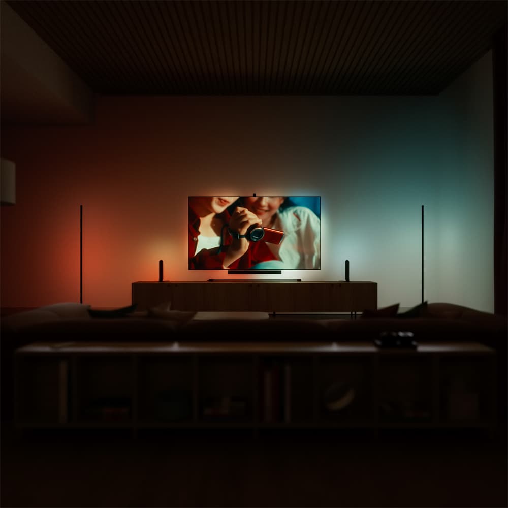 Banda LED Smart PHILIPS Hue Play Gradient, RGBW, pentru TV 85", 10.5W, 1050lm, 2.5 m